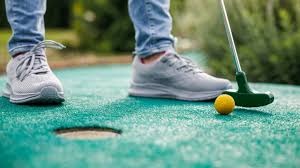5 Signs That a Mini Golf Course Is Actually Worth the Challenge