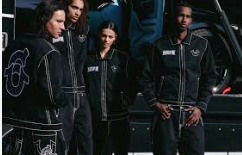 6PM Tracksuit The Perfect Blend of Comfort and Streetwear Style