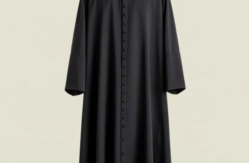 Stylish and Durable Black Cassock: Assisi SB in Elias Fabric Reviewed